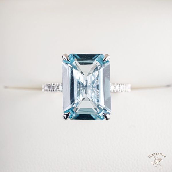 Aquamarine Ring
